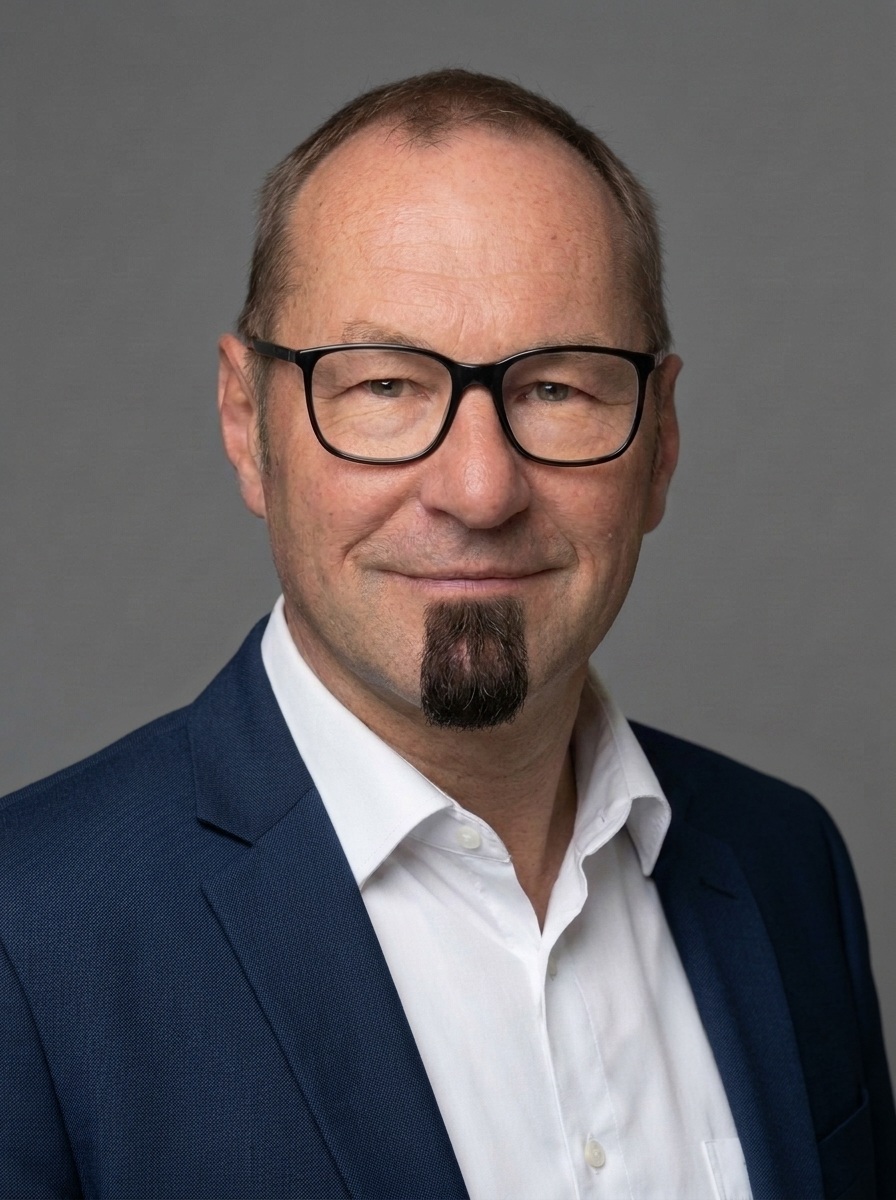 Ulrich Kurfess, Geschäftsführer